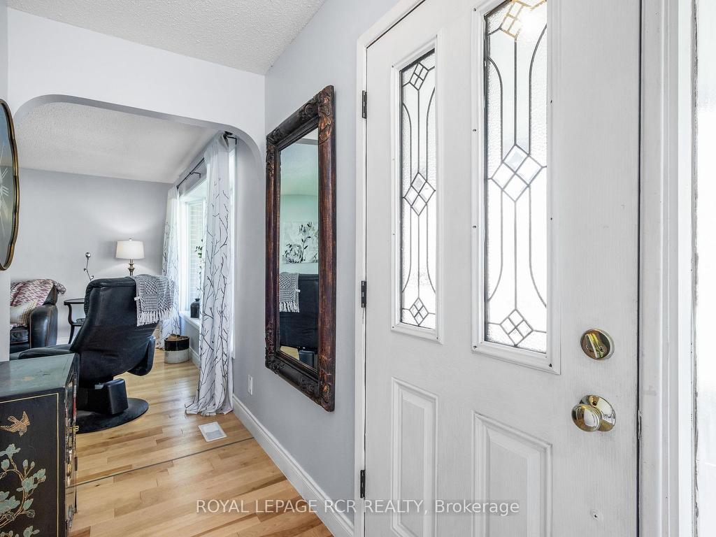 









709


Mcnaughton

Street,
South Bruce Peninsula,




ON
N0H 2T0

