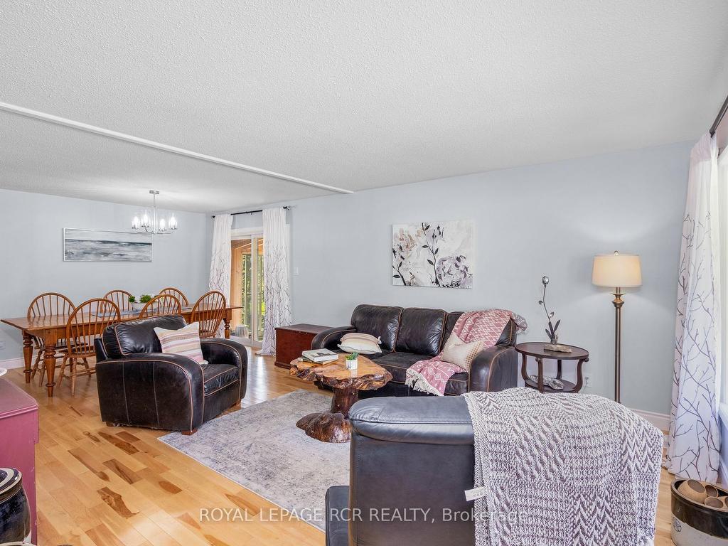 









709


Mcnaughton

Street,
South Bruce Peninsula,




ON
N0H 2T0

