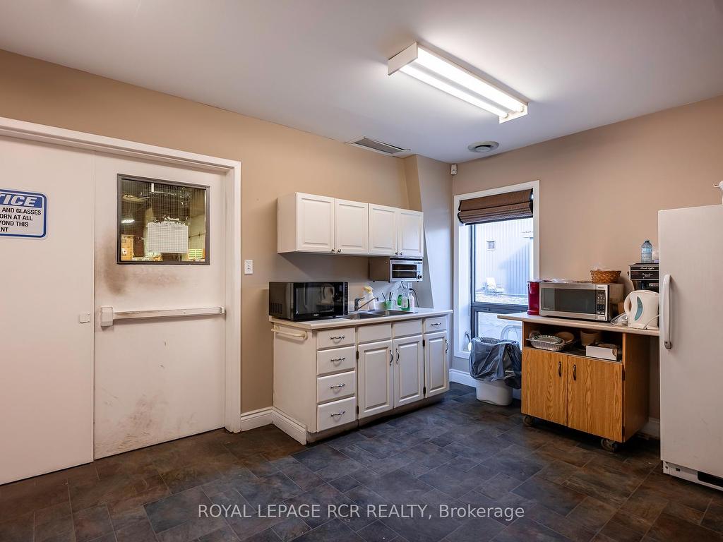 









21


Stewart

Court,
Orangeville,




ON
L9W 3Z9

