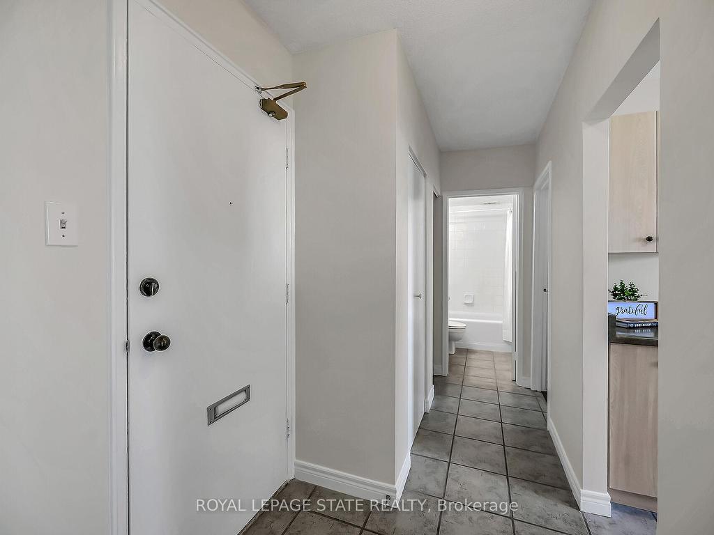 









81


Charlton

Avenue East, 702,
Hamilton,




ON
L8N 1Y7

