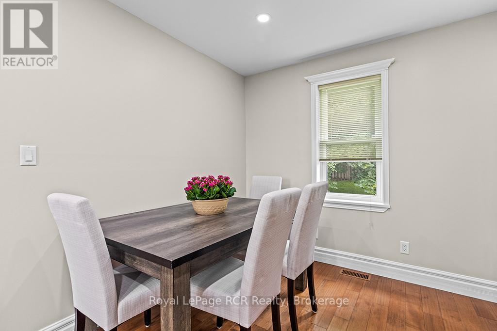 












524 SCOTT STREET

,
South Bruce Peninsula,




Ontario
N0H2T0

