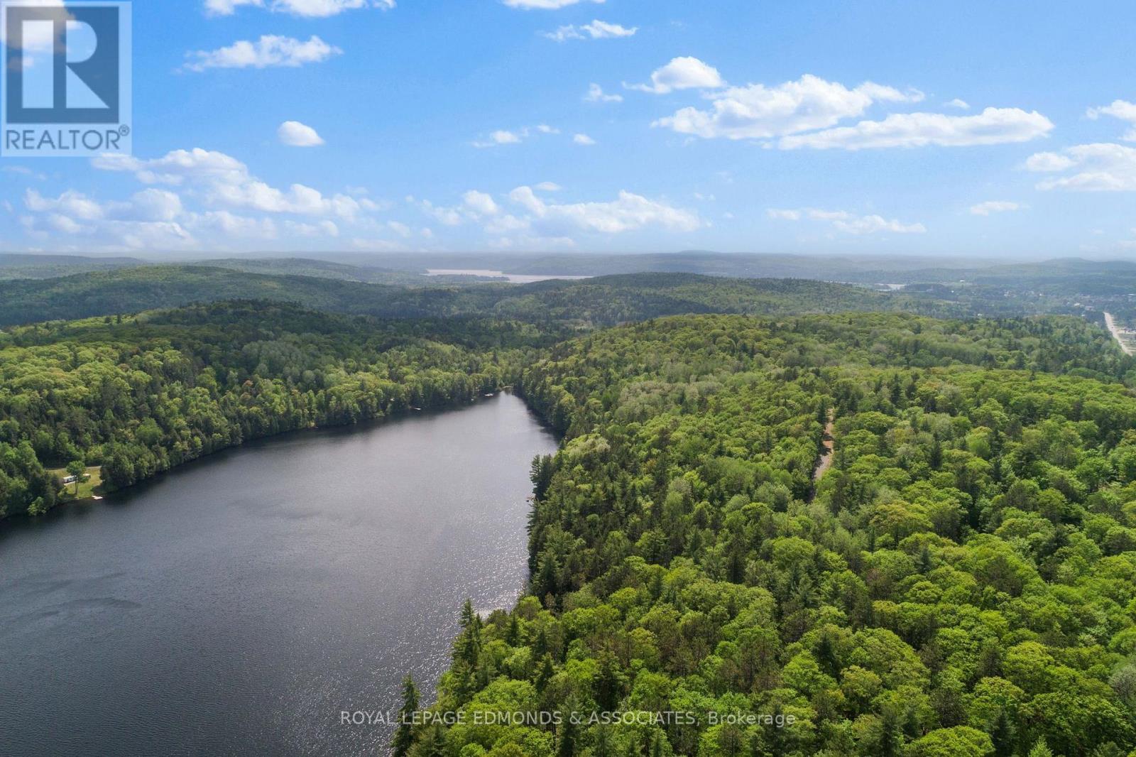 












18993 HIGHWAY 60

,
Madawaska Valley,







Ontario
K0J1B0

