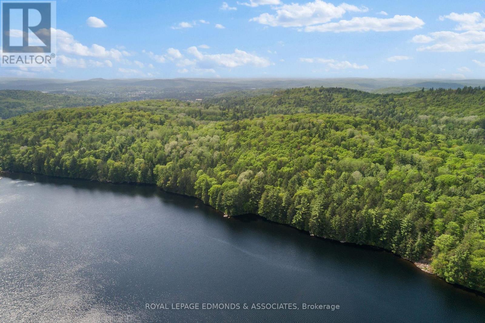 












18993 HIGHWAY 60

,
Madawaska Valley,







Ontario
K0J1B0

