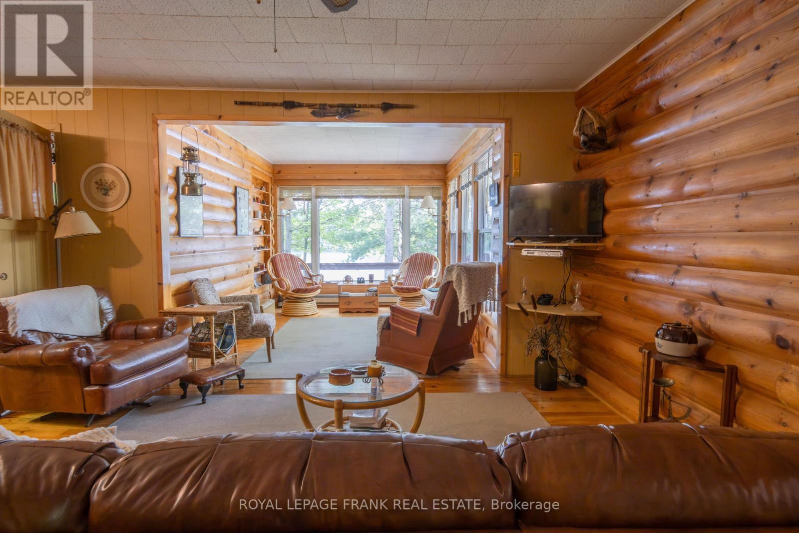 












2160 E HARTSMERE ROAD

,
Addington Highlands (Addington Highlands),




Ontario
K0L2M0

