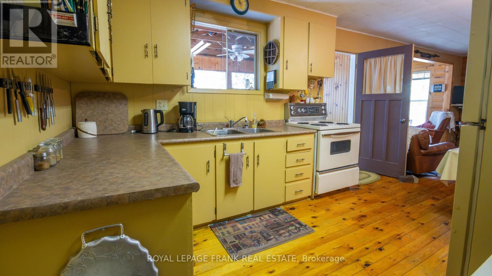 












2160 E HARTSMERE ROAD

,
Addington Highlands (Addington Highlands),




Ontario
K0L2M0

