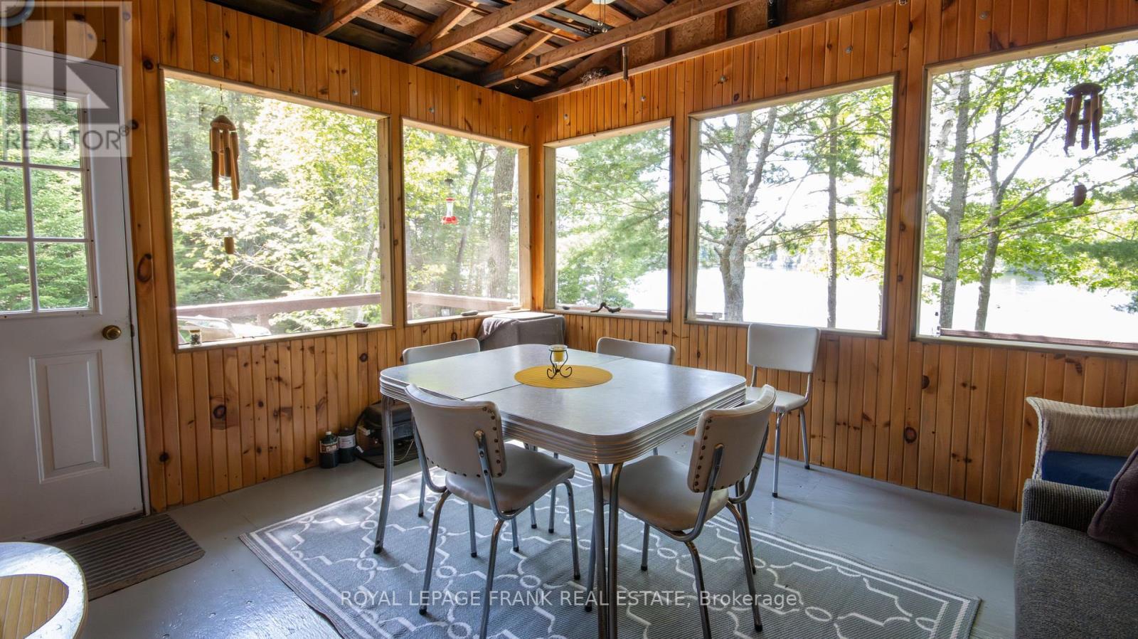 












2160 E HARTSMERE ROAD

,
Addington Highlands (Addington Highlands),




Ontario
K0L2M0

