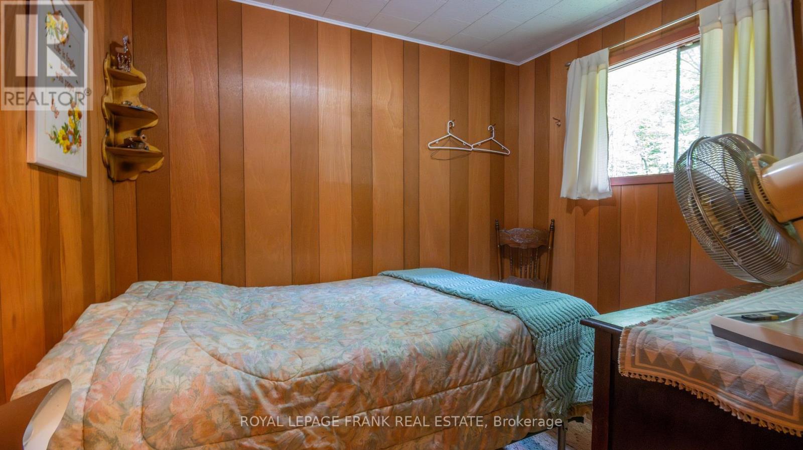 












2160 E HARTSMERE ROAD

,
Addington Highlands (Addington Highlands),




Ontario
K0L2M0

