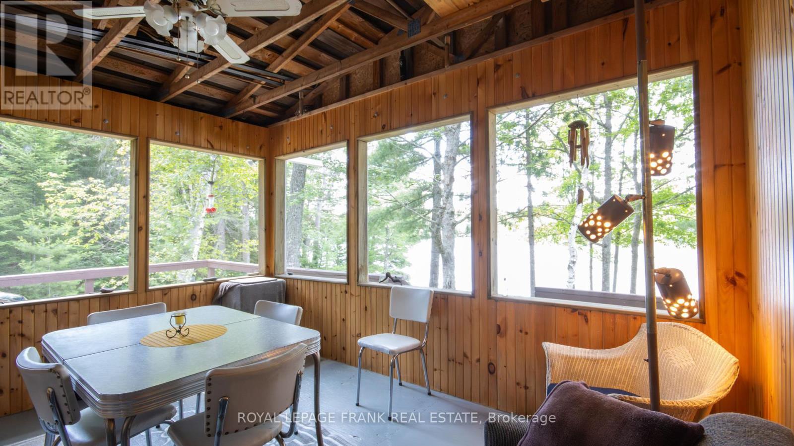 












2160 E HARTSMERE ROAD

,
Addington Highlands (Addington Highlands),




Ontario
K0L2M0

