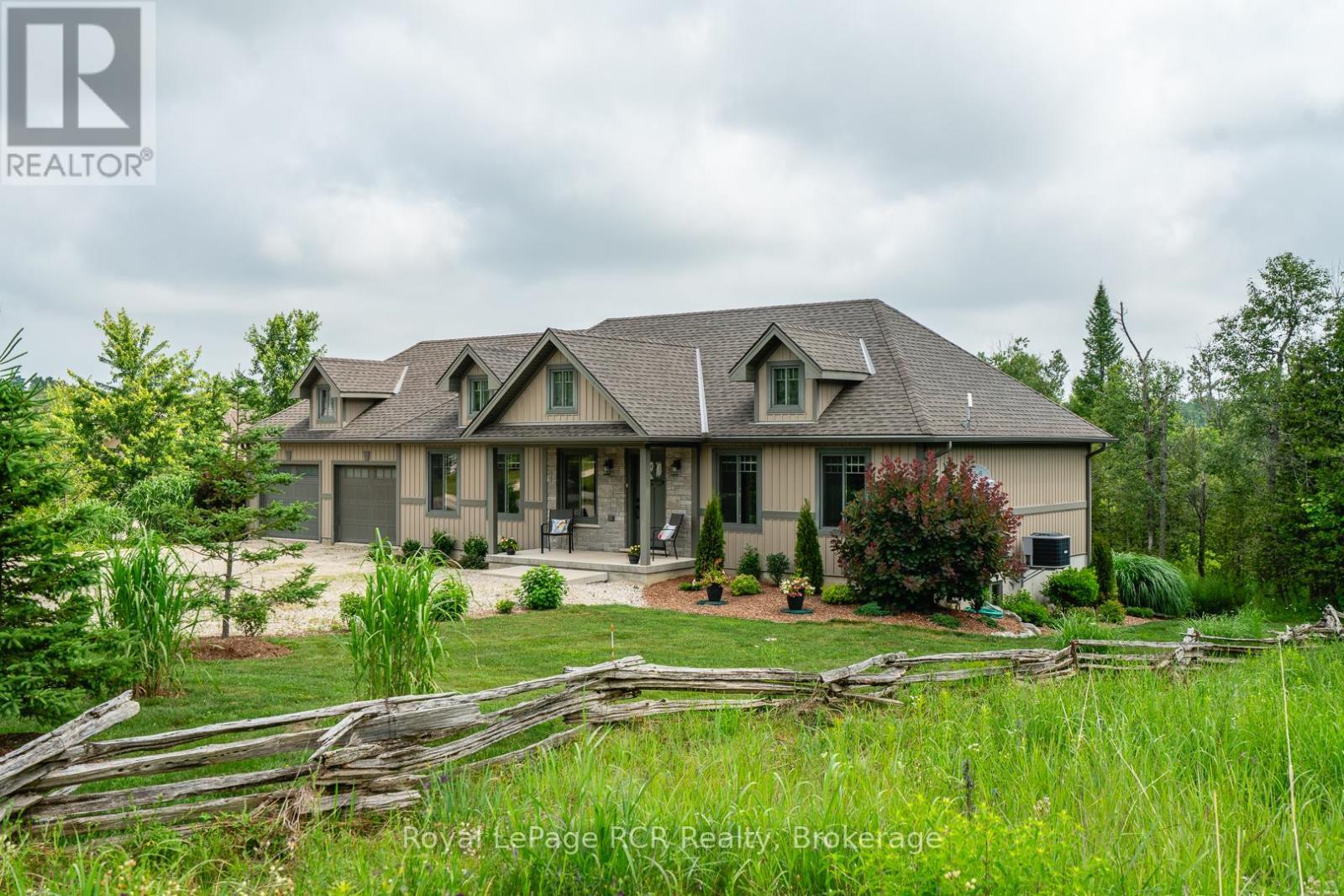 












112 SCOTTS HILL ROAD

,
West Grey,




Ontario
N4N3B8

