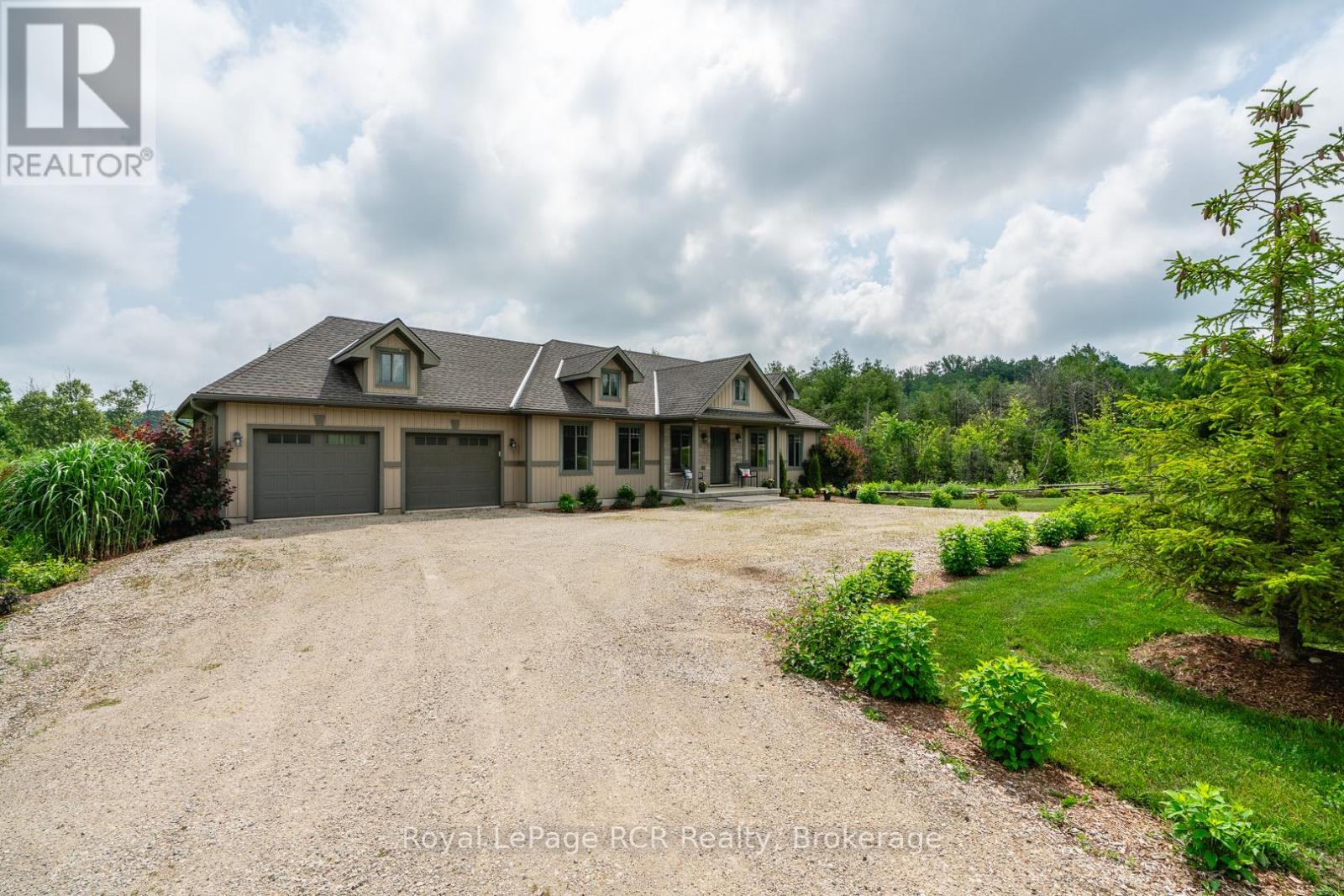 












112 SCOTTS HILL ROAD

,
West Grey,




Ontario
N4N3B8


