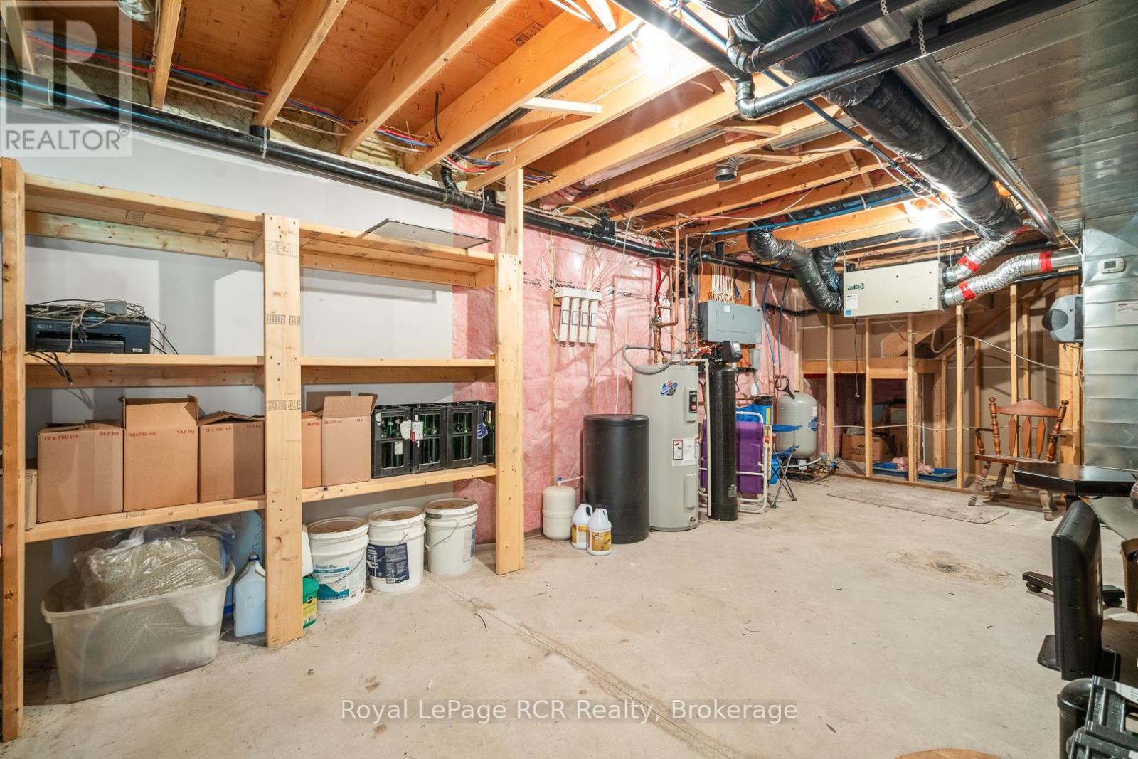 












112 SCOTTS HILL ROAD

,
West Grey,




Ontario
N4N3B8

