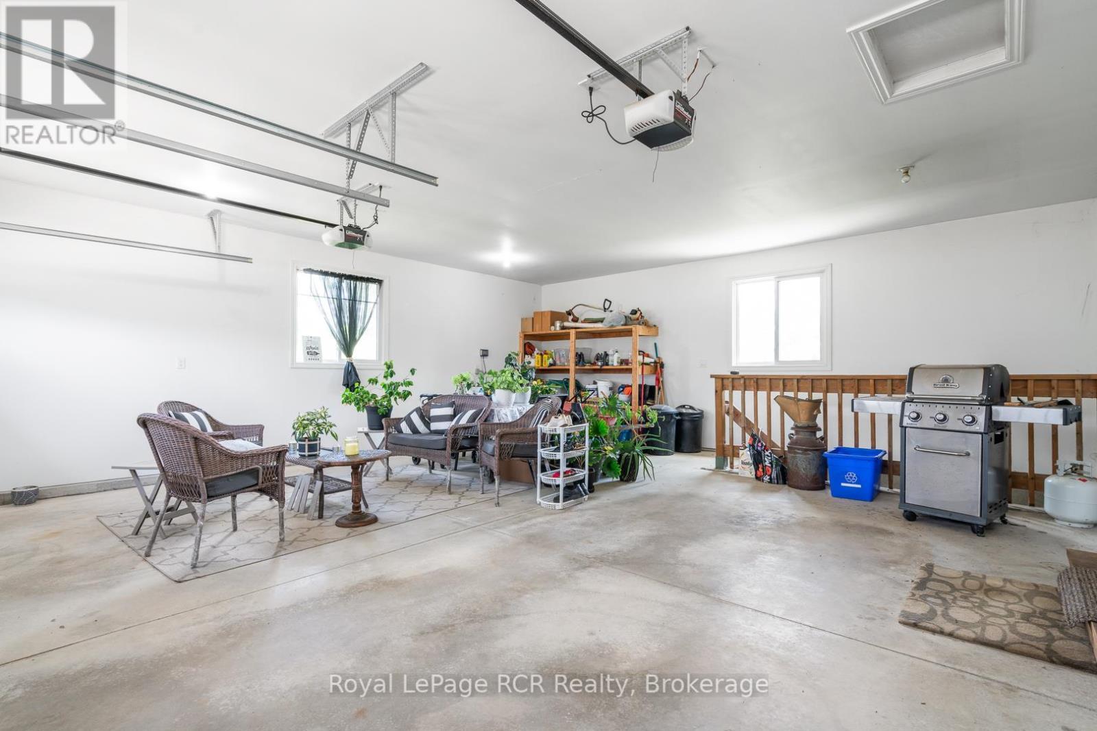 












112 SCOTTS HILL ROAD

,
West Grey,




Ontario
N4N3B8

