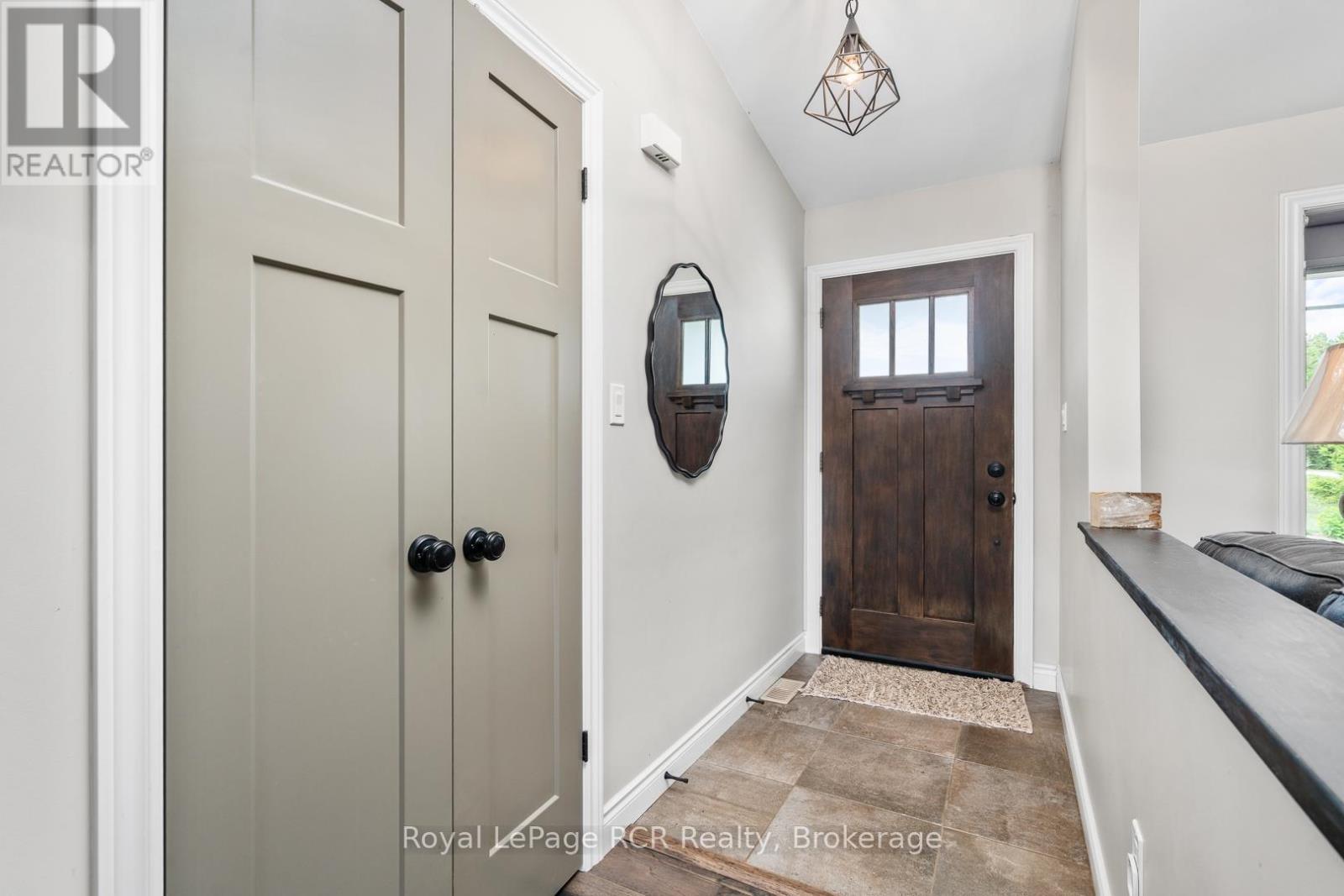 












112 SCOTTS HILL ROAD

,
West Grey,




Ontario
N4N3B8

