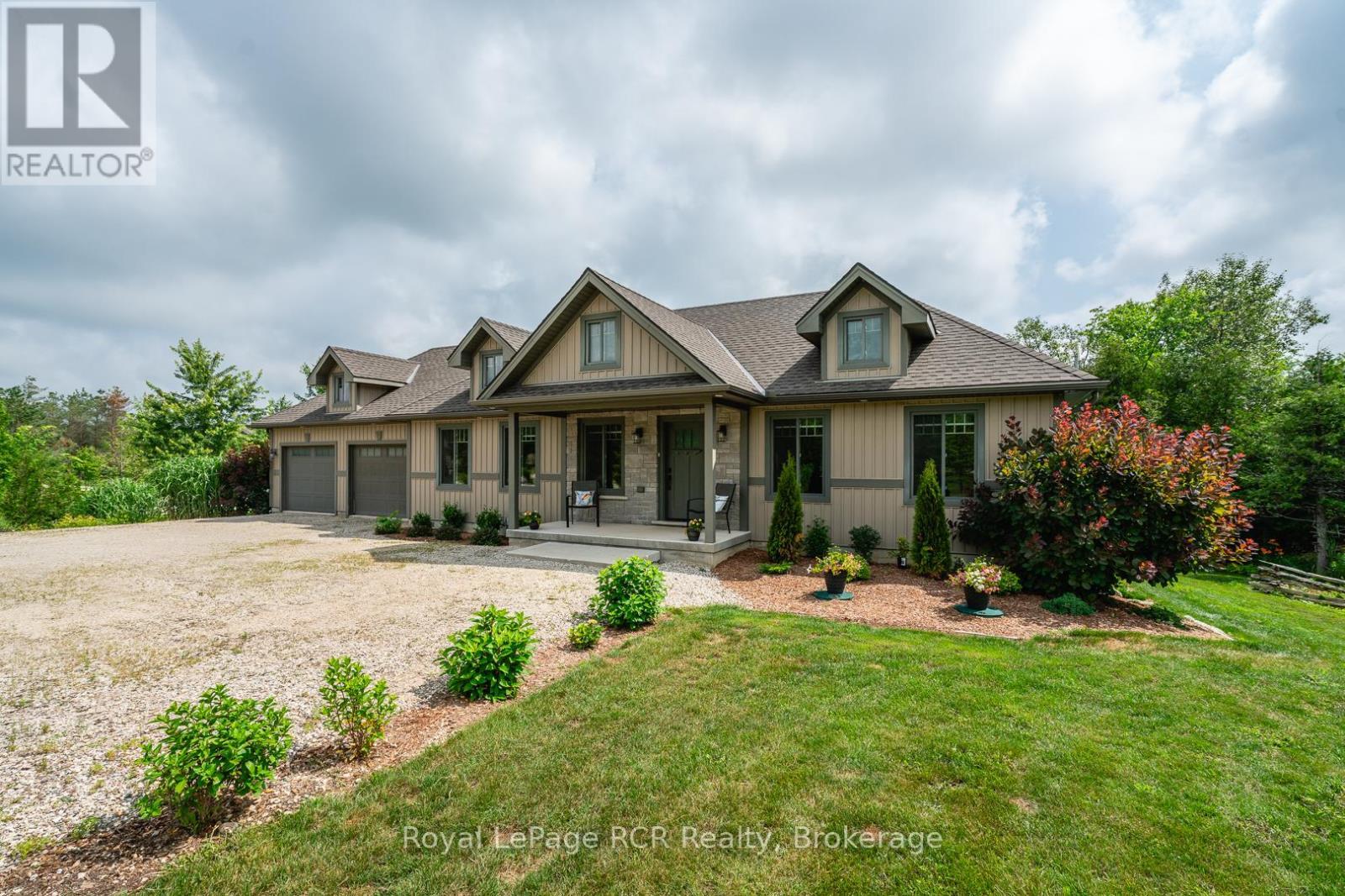 












112 SCOTTS HILL ROAD

,
West Grey,




Ontario
N4N3B8

