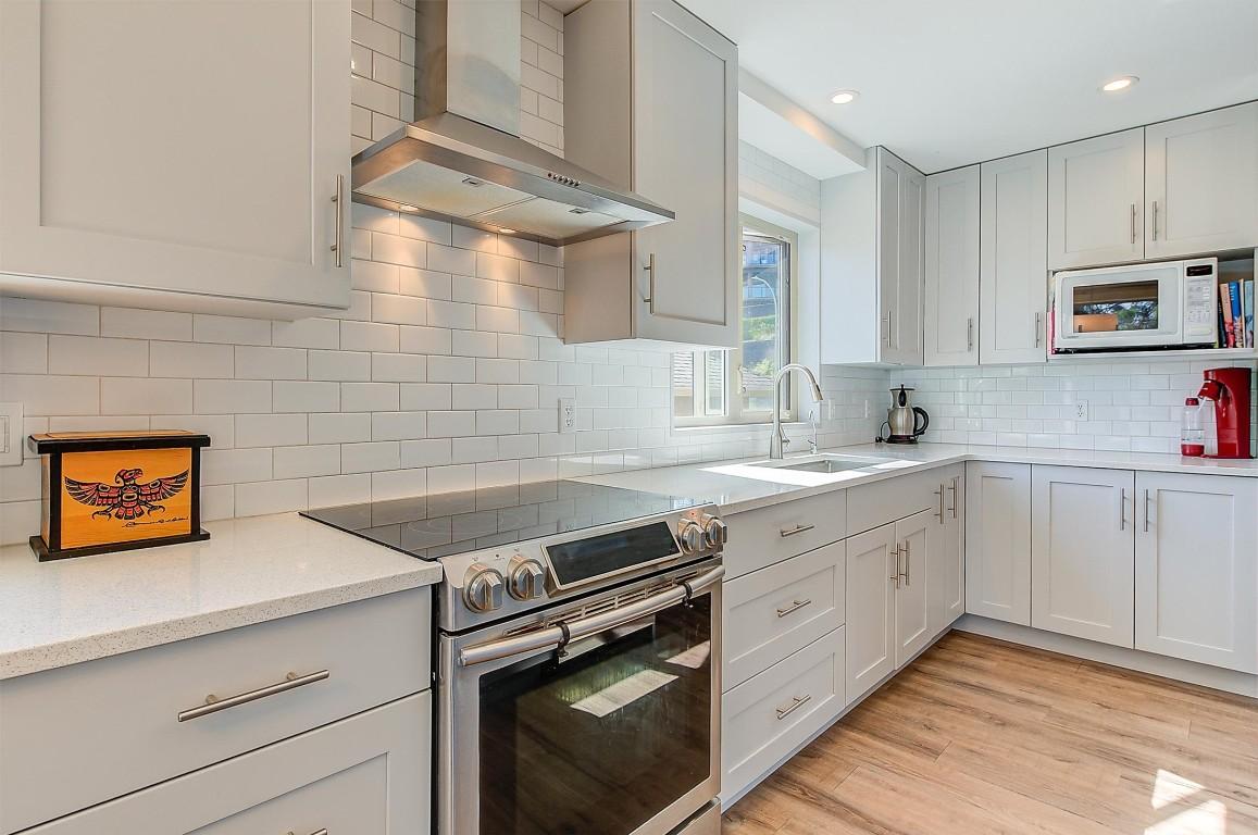 









2069


Horizon

Drive,
West Kelowna,




BC
V1Z 3N4

