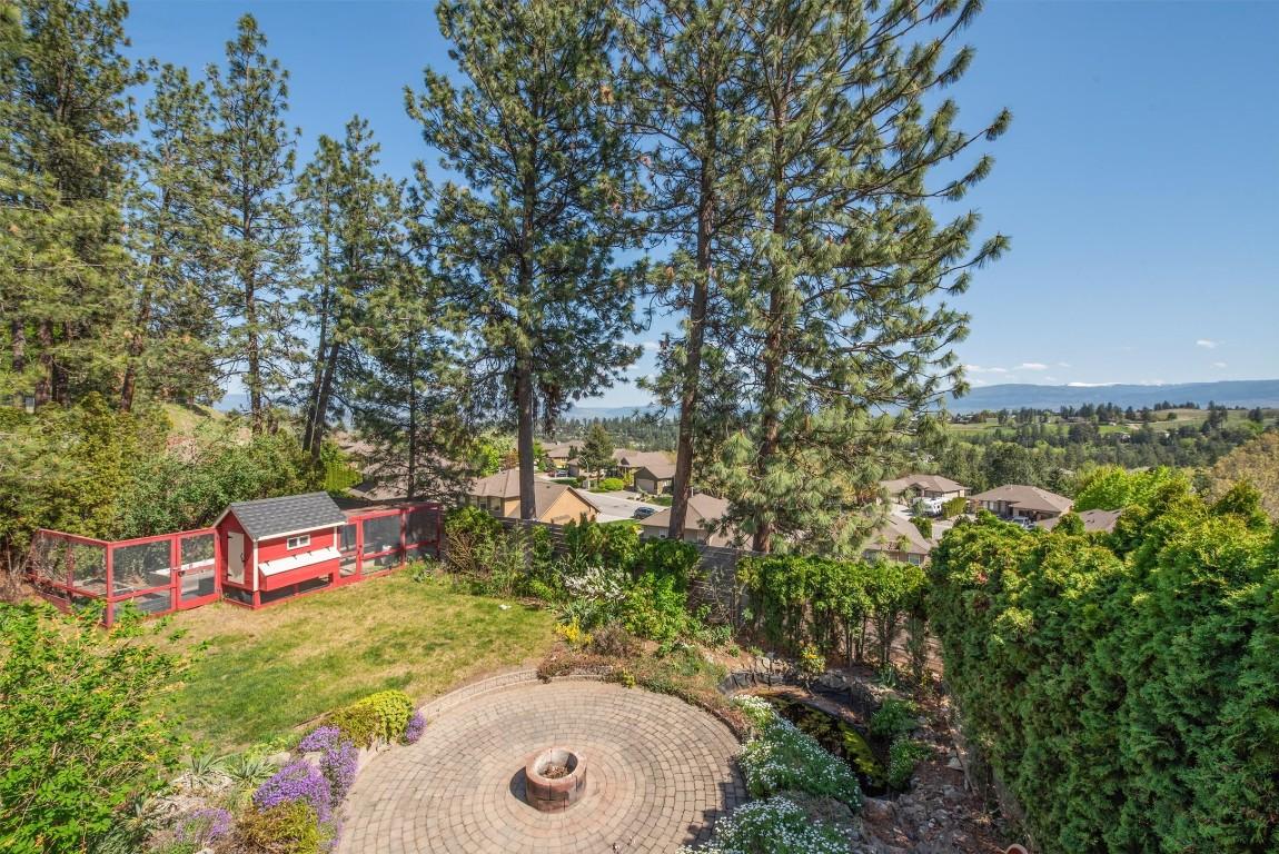 









2069


Horizon

Drive,
West Kelowna,




BC
V1Z 3N4

