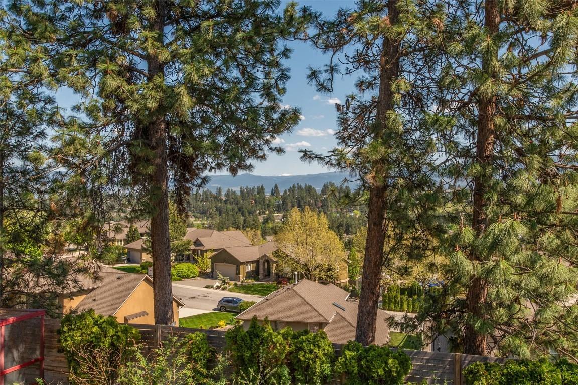 









2069


Horizon

Drive,
West Kelowna,




BC
V1Z 3N4

