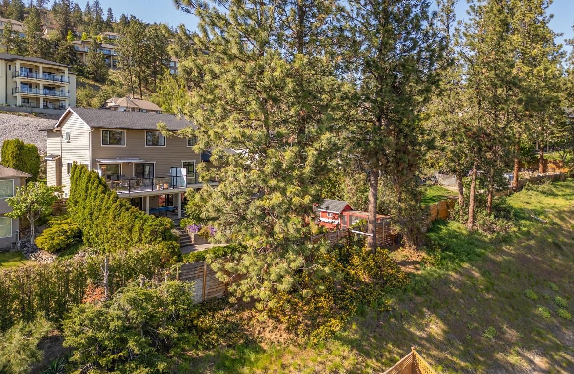 









2069


Horizon

Drive,
West Kelowna,




BC
V1Z 3N4

