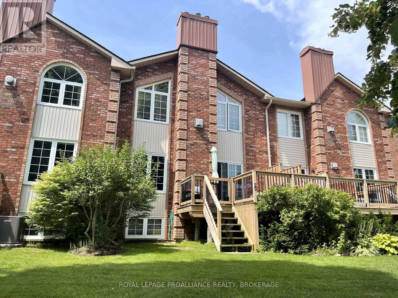 












29 - 1098 KING STREET W

,
Kingston (Central City West),




Ontario
K7M8J1


