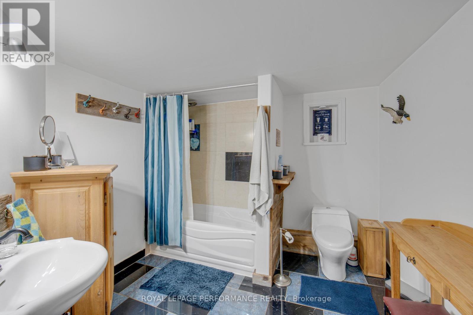 












961 BOUNDARY ROAD N

,
Alfred and Plantagenet,




Ontario
K0B1C0

