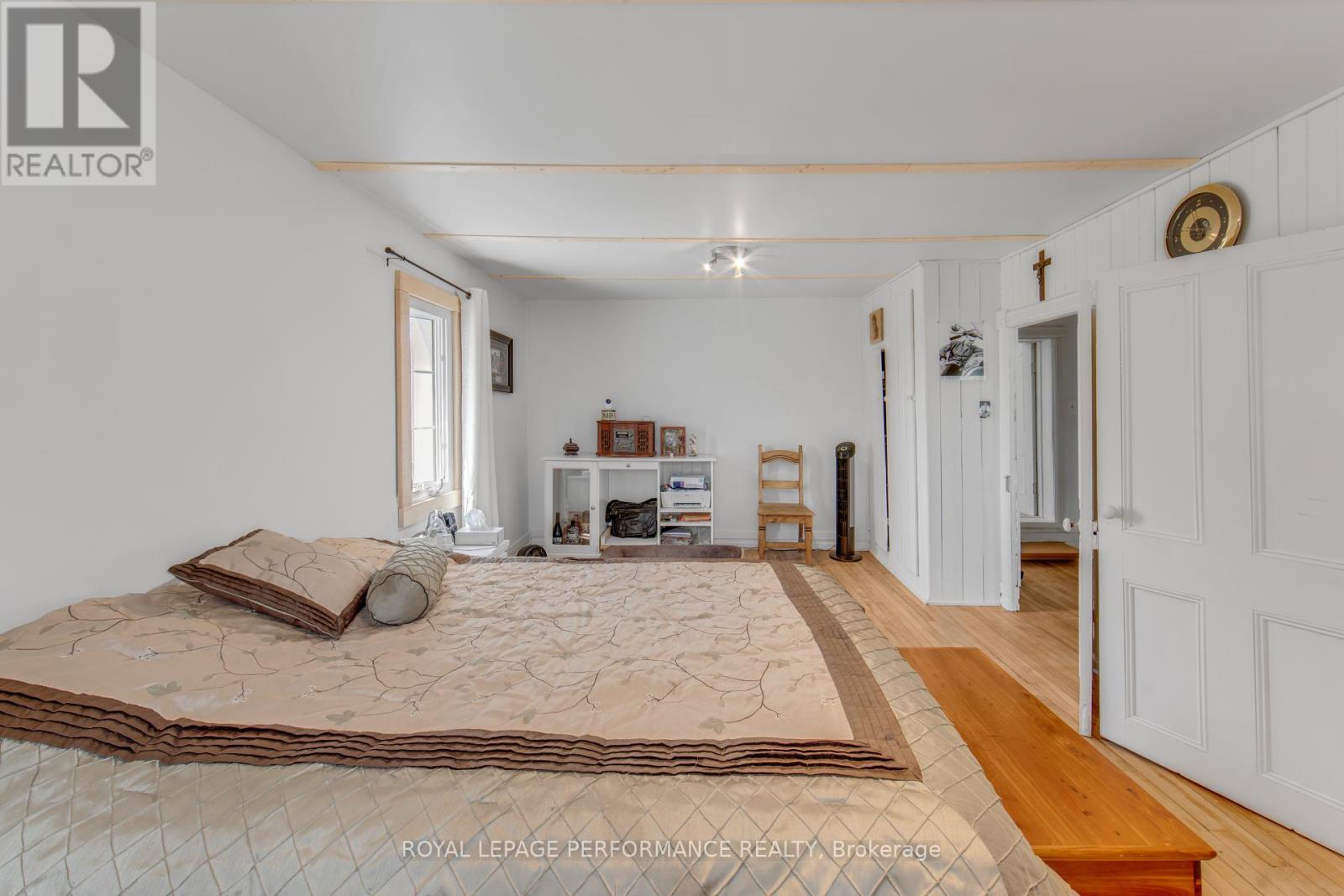 












961 BOUNDARY ROAD N

,
Alfred and Plantagenet,




Ontario
K0B1C0

