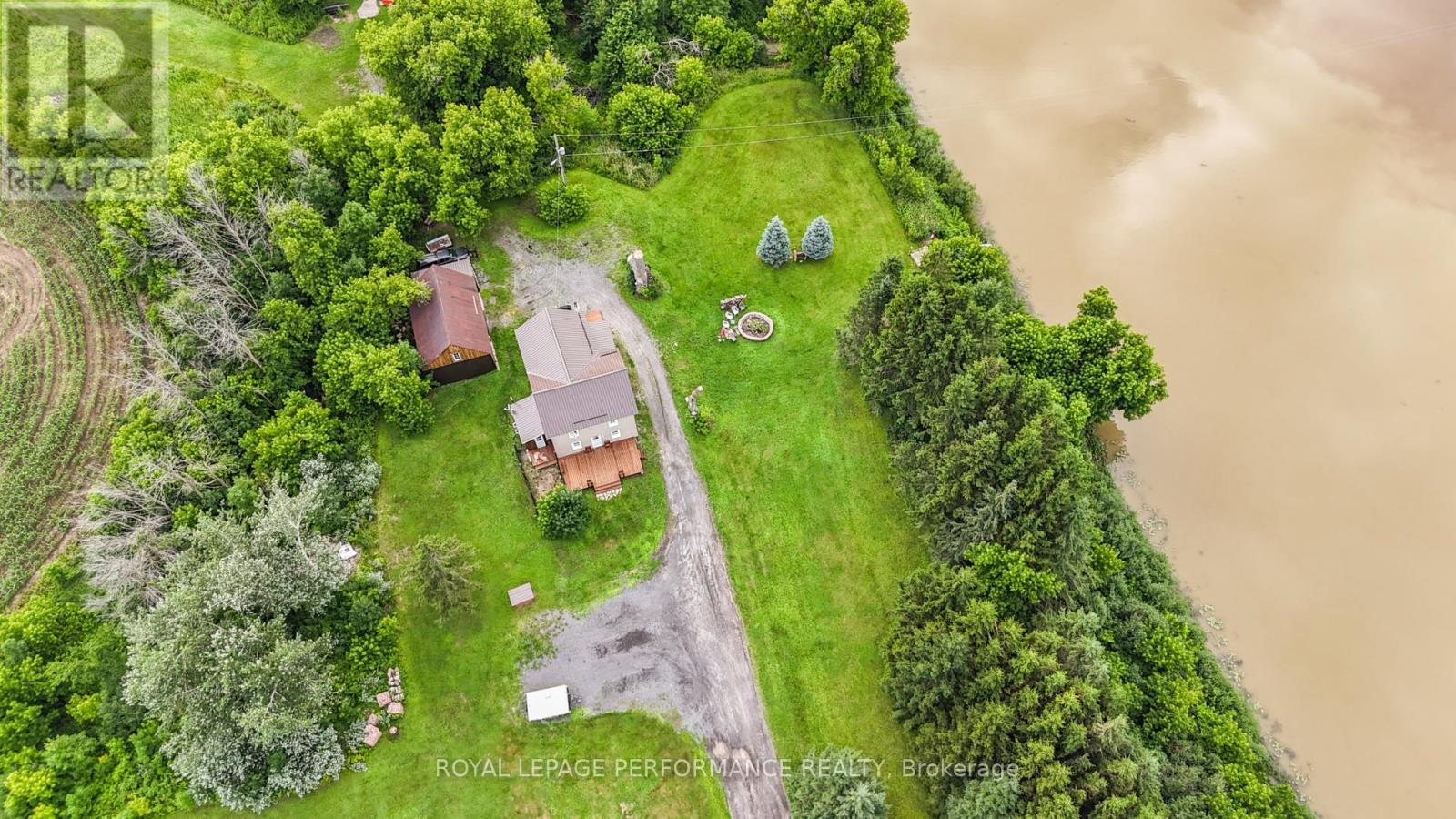 












961 BOUNDARY ROAD N

,
Alfred and Plantagenet,




Ontario
K0B1C0

