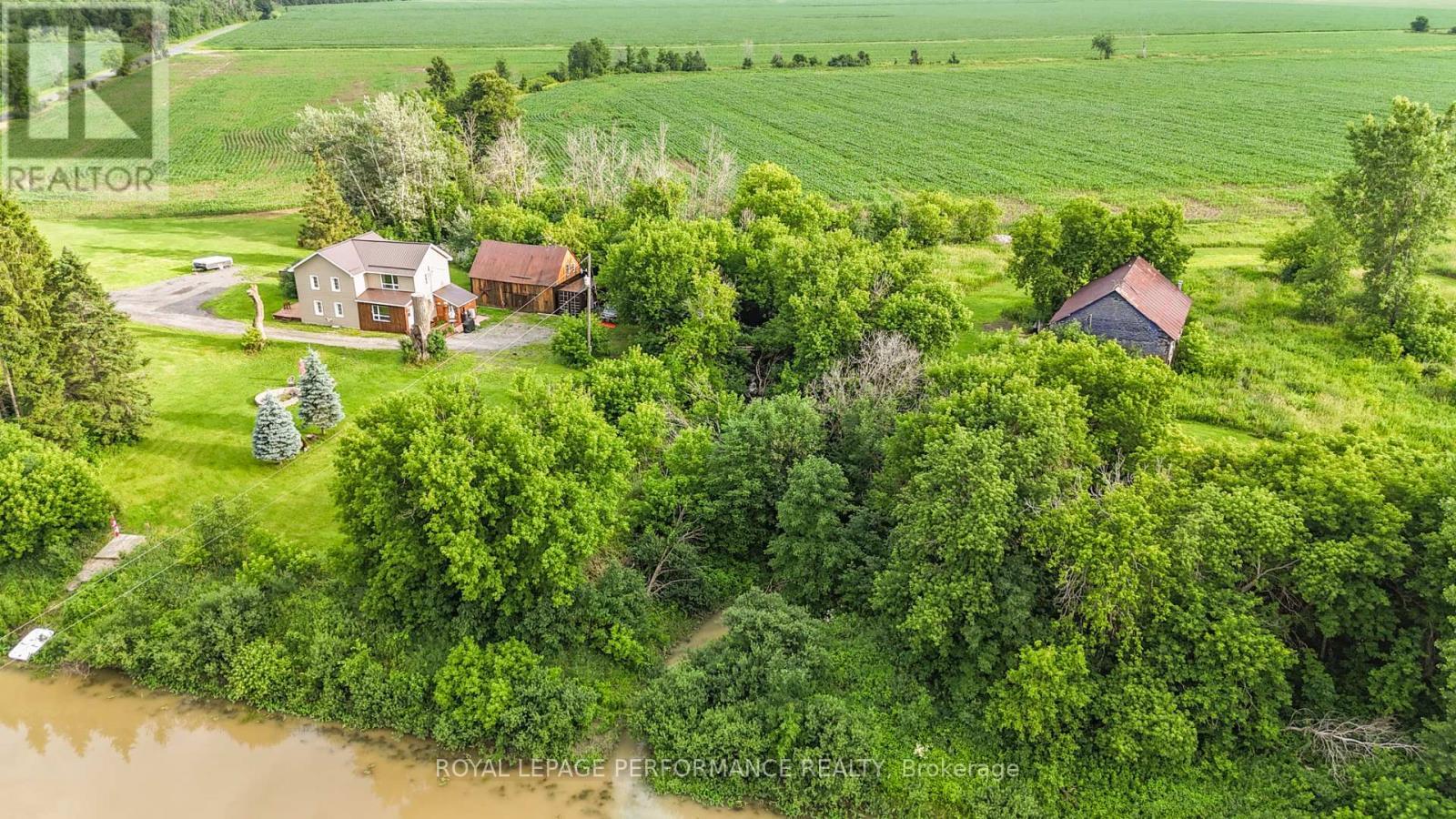 












961 BOUNDARY ROAD N

,
Alfred and Plantagenet,




Ontario
K0B1C0

