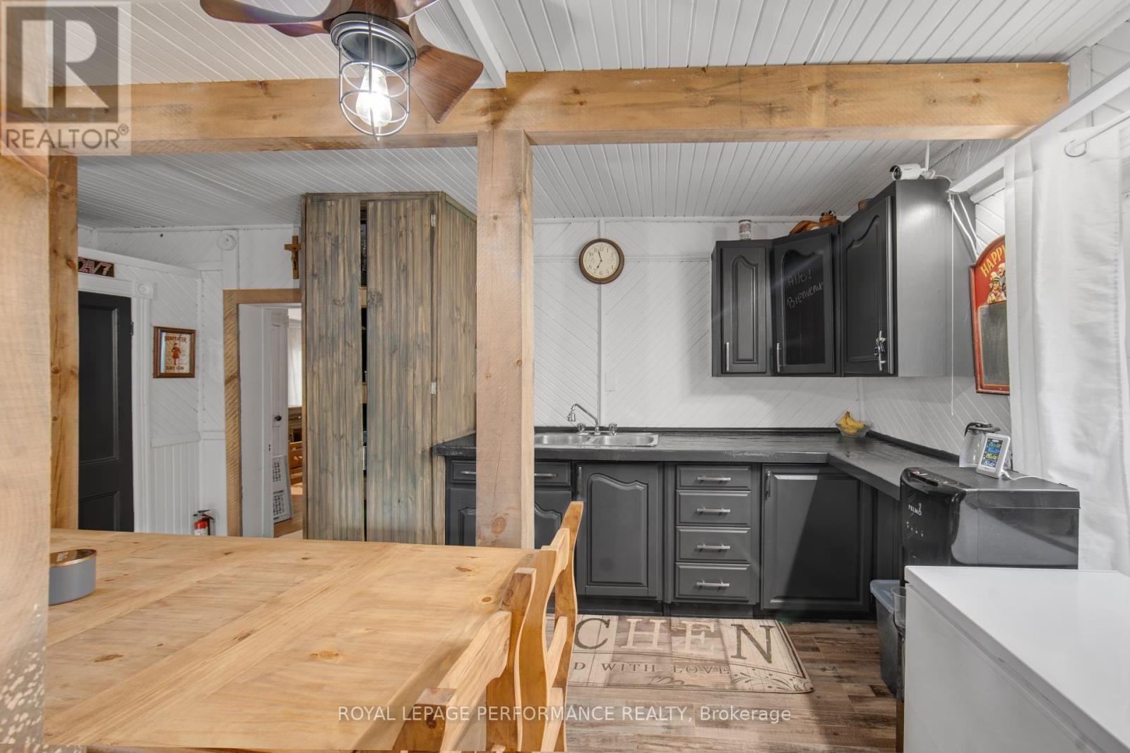 












961 BOUNDARY ROAD N

,
Alfred and Plantagenet,




Ontario
K0B1C0

