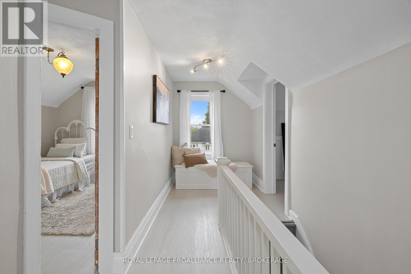 












420 GARDEN STREET

,
Gananoque,




Ontario
K7G1J7

