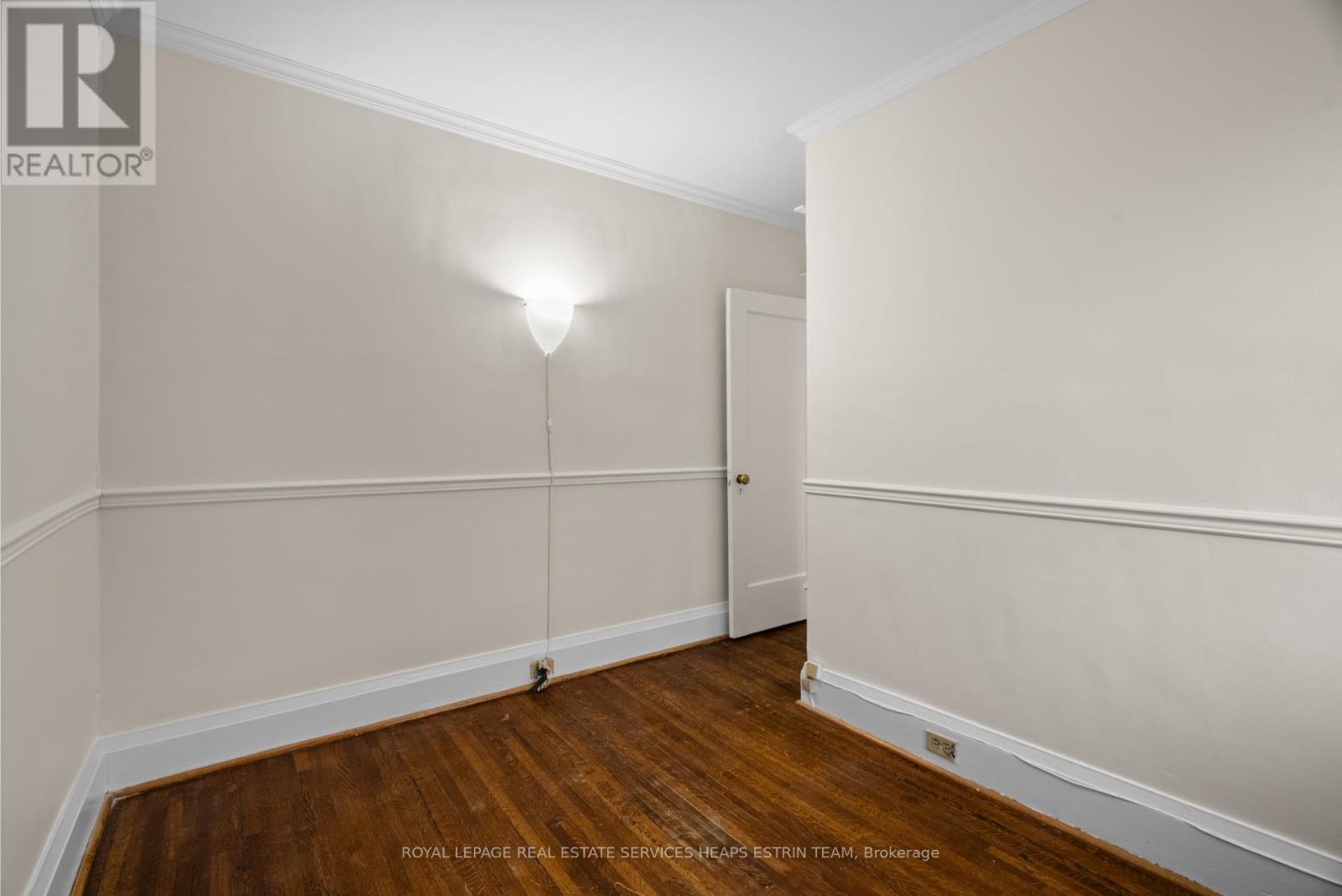 












MAIN - 88 WELLAND AVENUE

,
Toronto,




Ontario
M4T2J2

