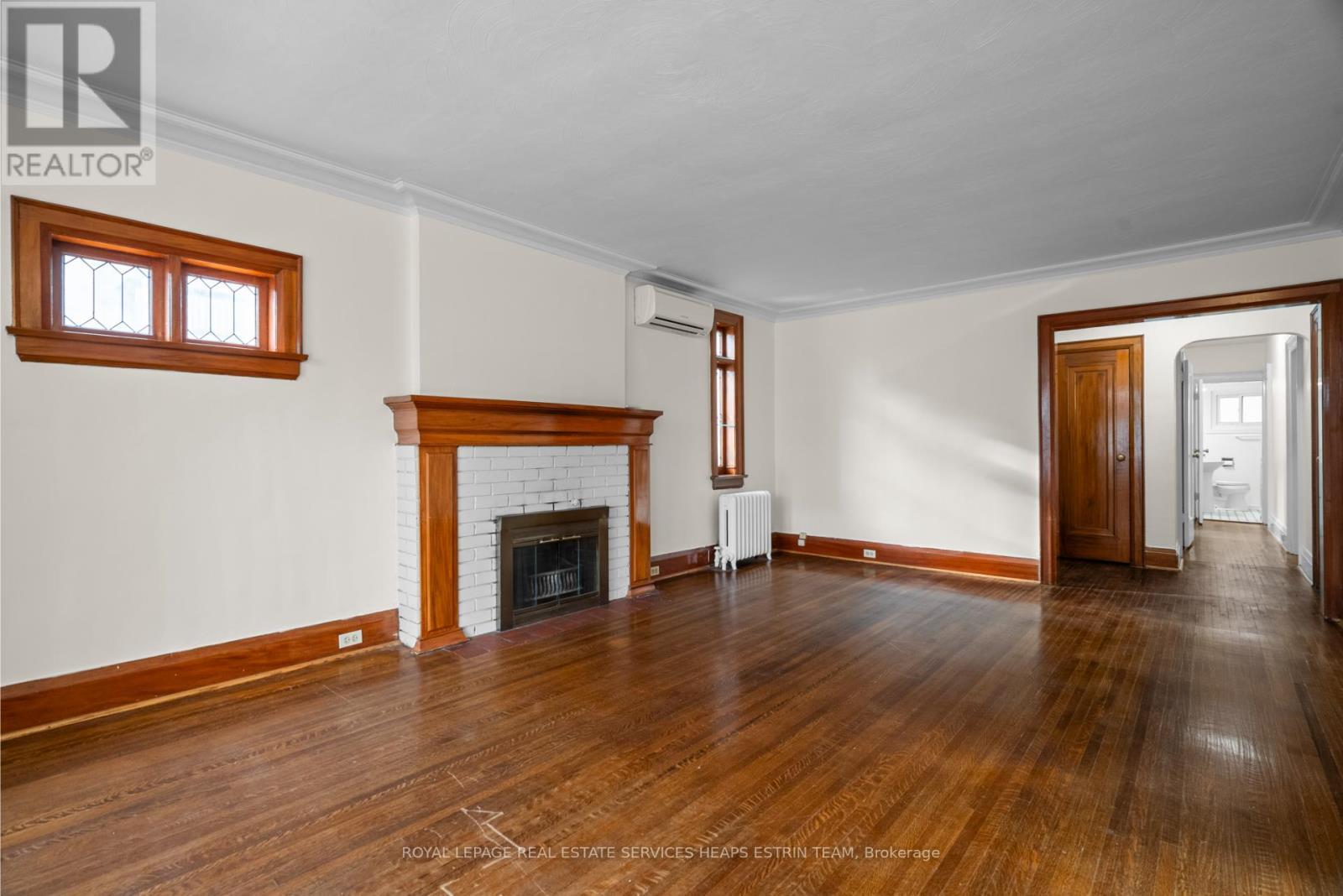 












MAIN - 88 WELLAND AVENUE

,
Toronto,




Ontario
M4T2J2

