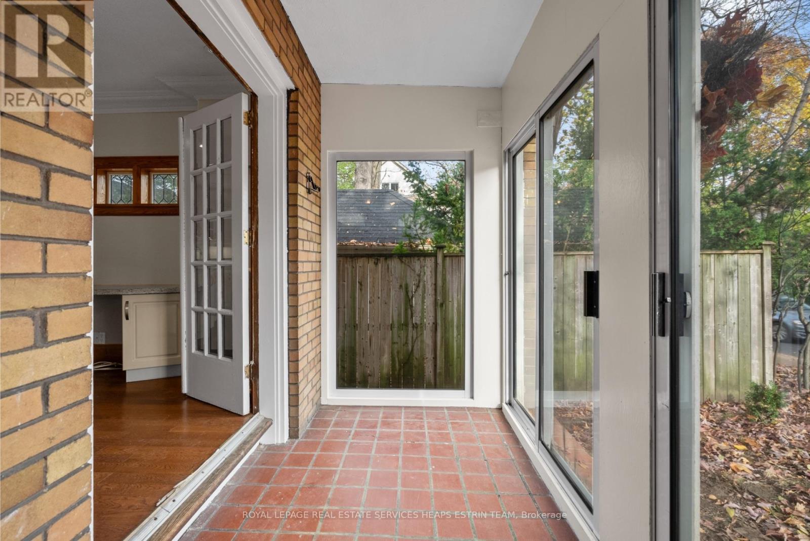 












MAIN - 88 WELLAND AVENUE

,
Toronto,




Ontario
M4T2J2

