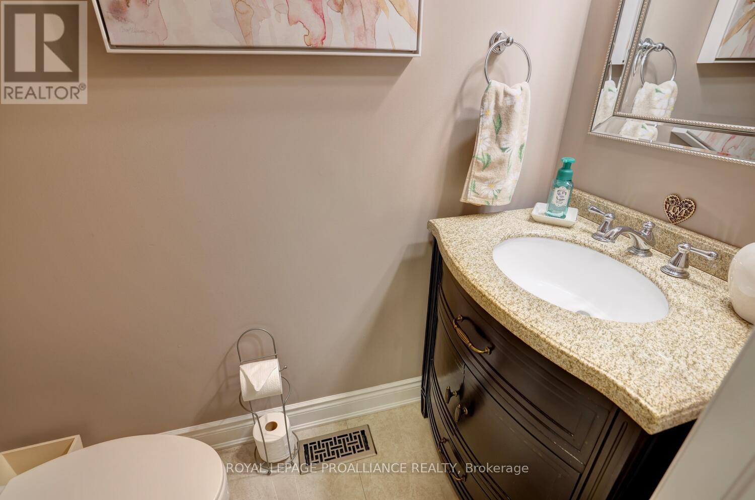 












497 CUSICK CIRCLE

,
Milton (HA Harrison),




Ontario
L9T0M9

