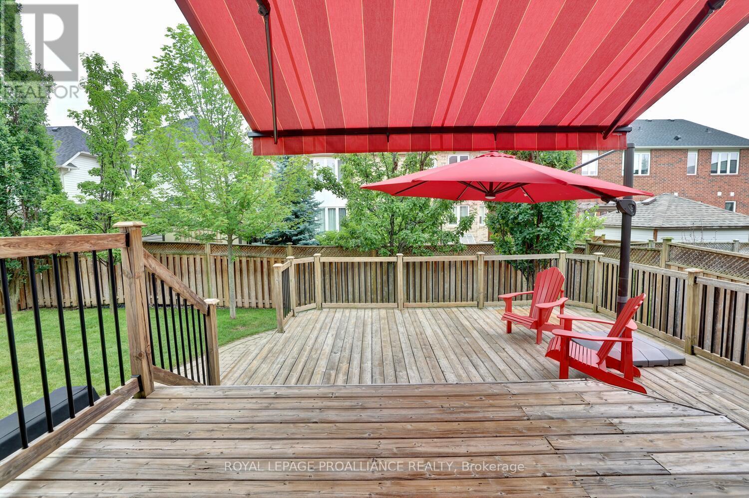 












497 CUSICK CIRCLE

,
Milton (HA Harrison),




Ontario
L9T0M9

