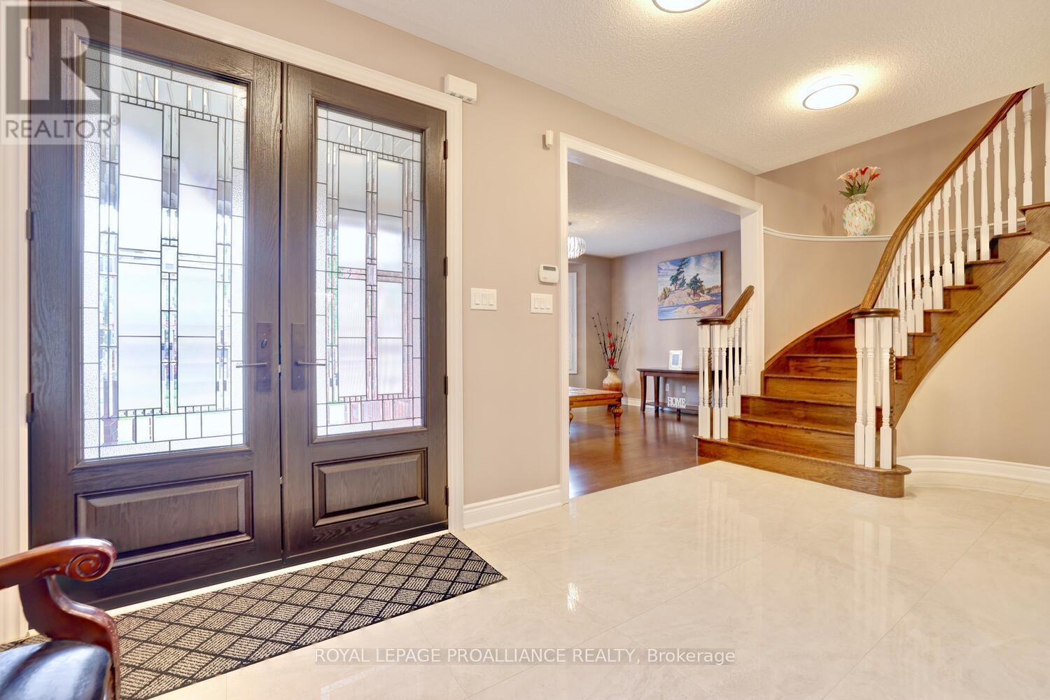 












497 CUSICK CIRCLE

,
Milton (HA Harrison),




Ontario
L9T0M9


