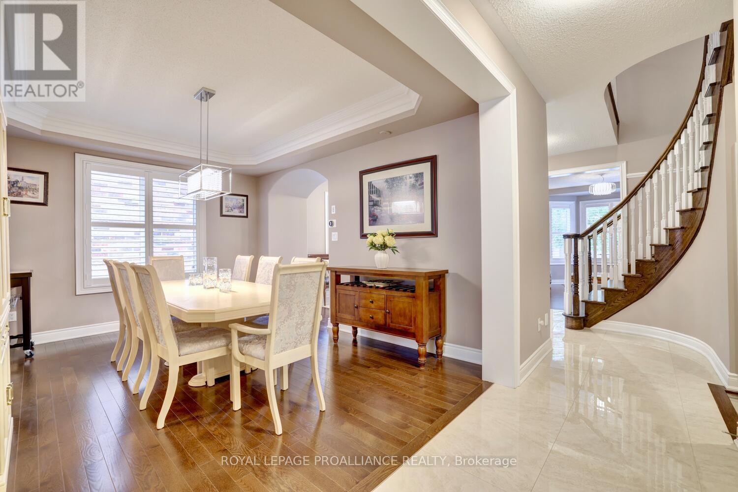 












497 CUSICK CIRCLE

,
Milton (HA Harrison),




Ontario
L9T0M9

