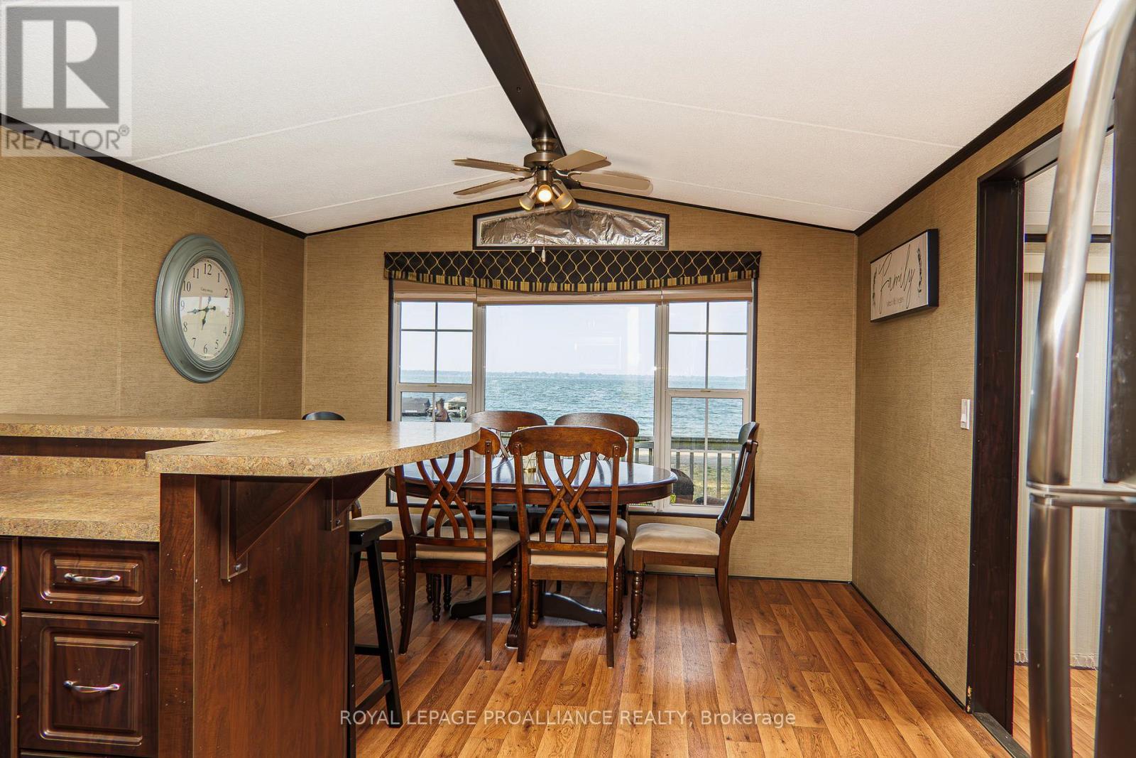 












13 BEACH VIEW LANE - 486 COUNTY ROAD 18

,
Prince Edward County (Athol Ward),




Ontario
K0K1P0

