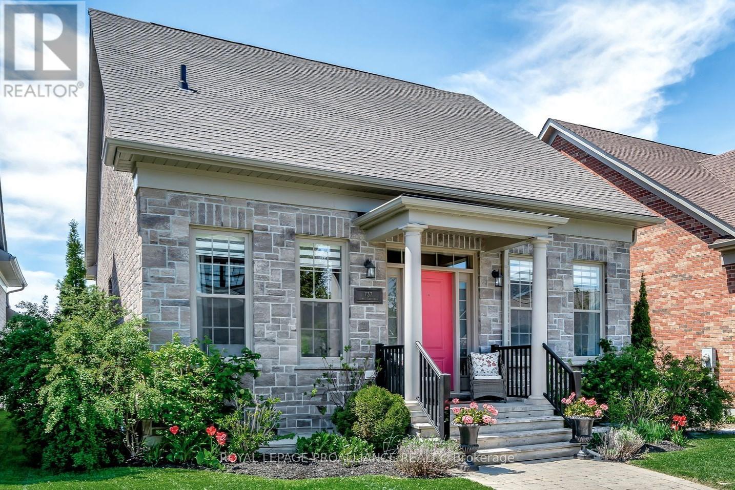 












737 JAMES SWEETMAN AVENUE

,
Cobourg,




Ontario
K9A0K7

