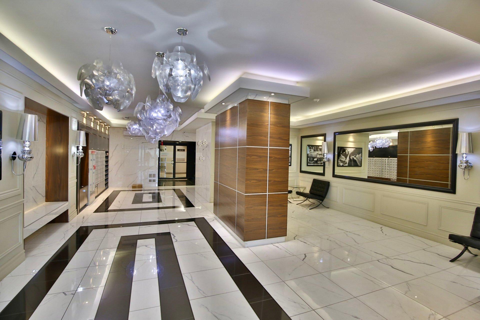 









51


Place Charles-Le Moyne

, T301,
Longueuil (Le Vieux-Longueuil),




QC
J4K5G6


