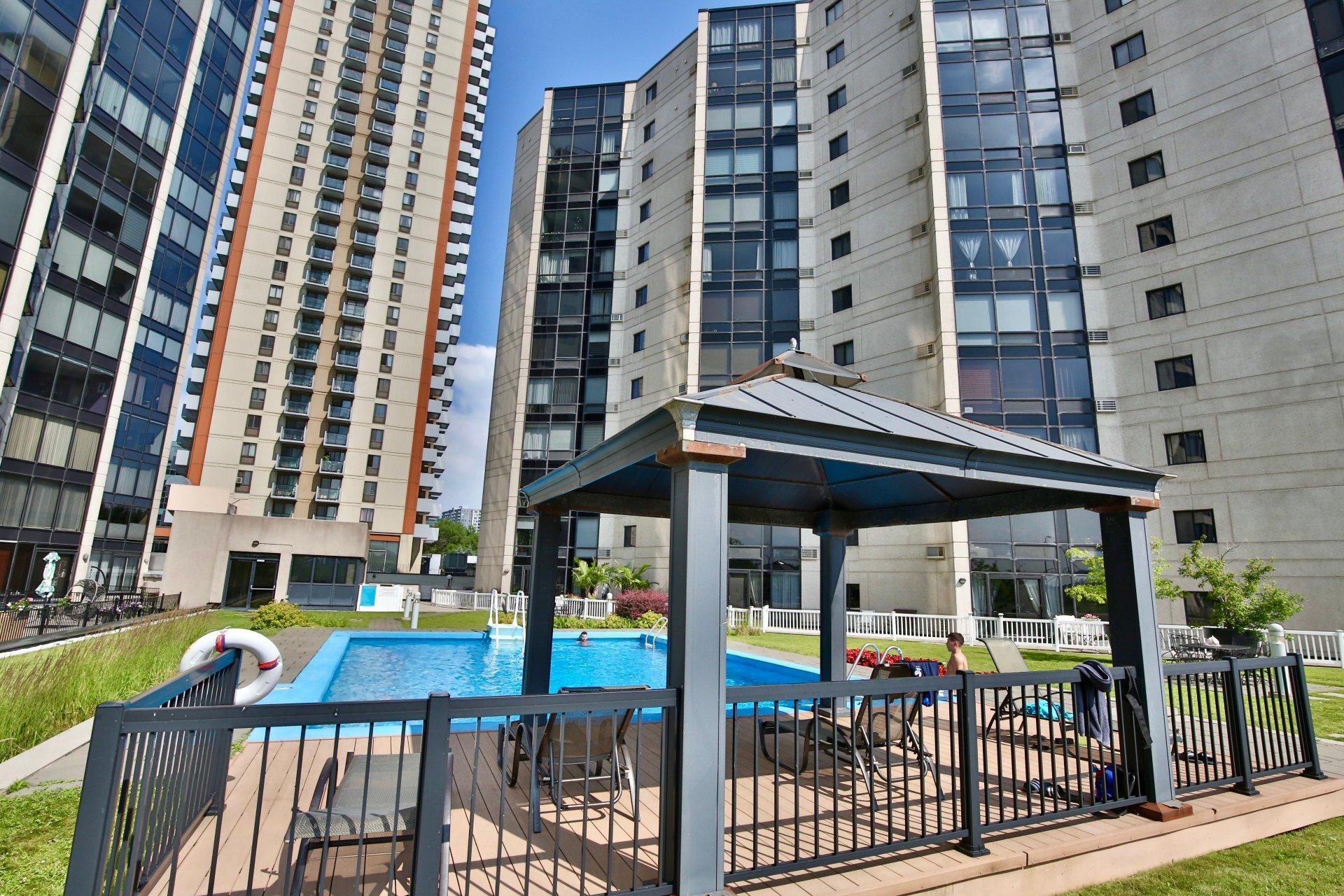 









51


Place Charles-Le Moyne

, T301,
Longueuil (Le Vieux-Longueuil),




QC
J4K5G6

