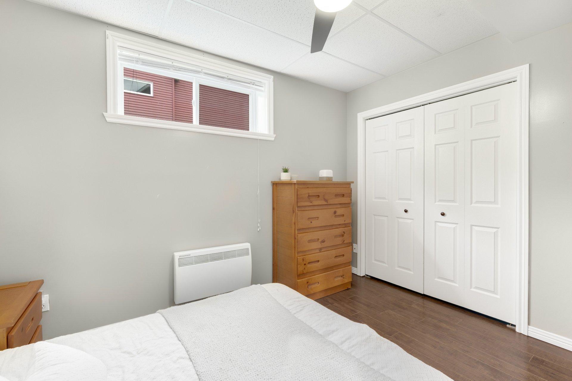 









3430

 - 3432


Rue Générations

,
Sherbrooke (Brompton/Rock Forest/Saint-Élie/Deauville),




QC
J1N0P9

