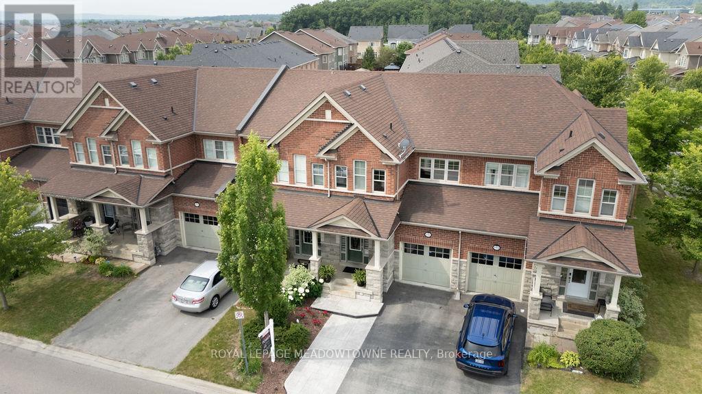 












196 DUNCAN LANE E

,
Milton,




Ontario
L9T8B6

