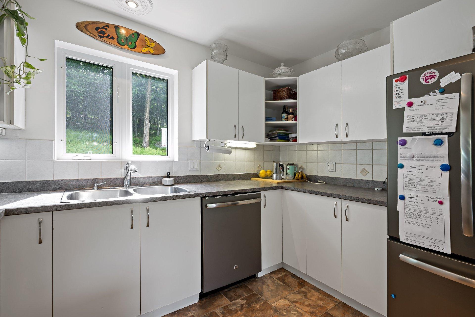









412


Ch. du Lac-Mercier

,
Mont-Tremblant,




QC
J8E1K7

