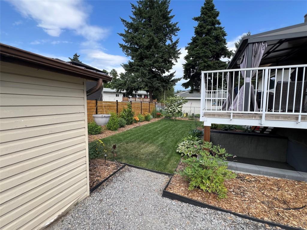 









1370


Springfield

Road,
Kelowna,




BC
V1Y 5V1

