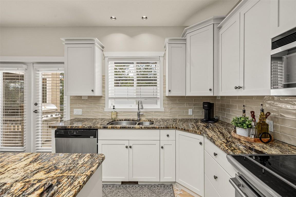 









244


Terrace

Drive,
Kelowna,




BC
V1V 2P9


