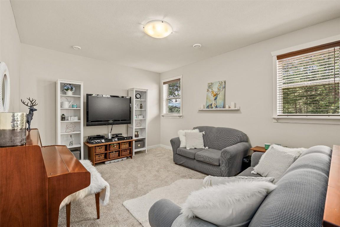 









244


Terrace

Drive,
Kelowna,




BC
V1V 2P9

