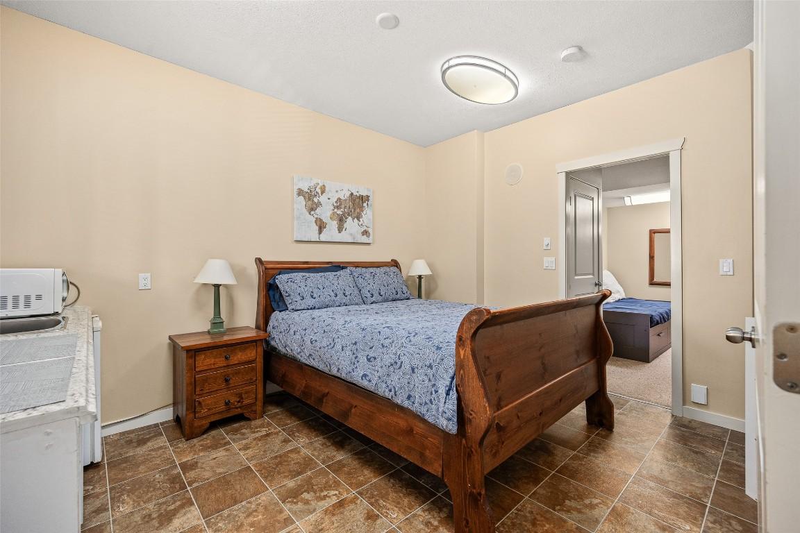 









244


Terrace

Drive,
Kelowna,




BC
V1V 2P9


