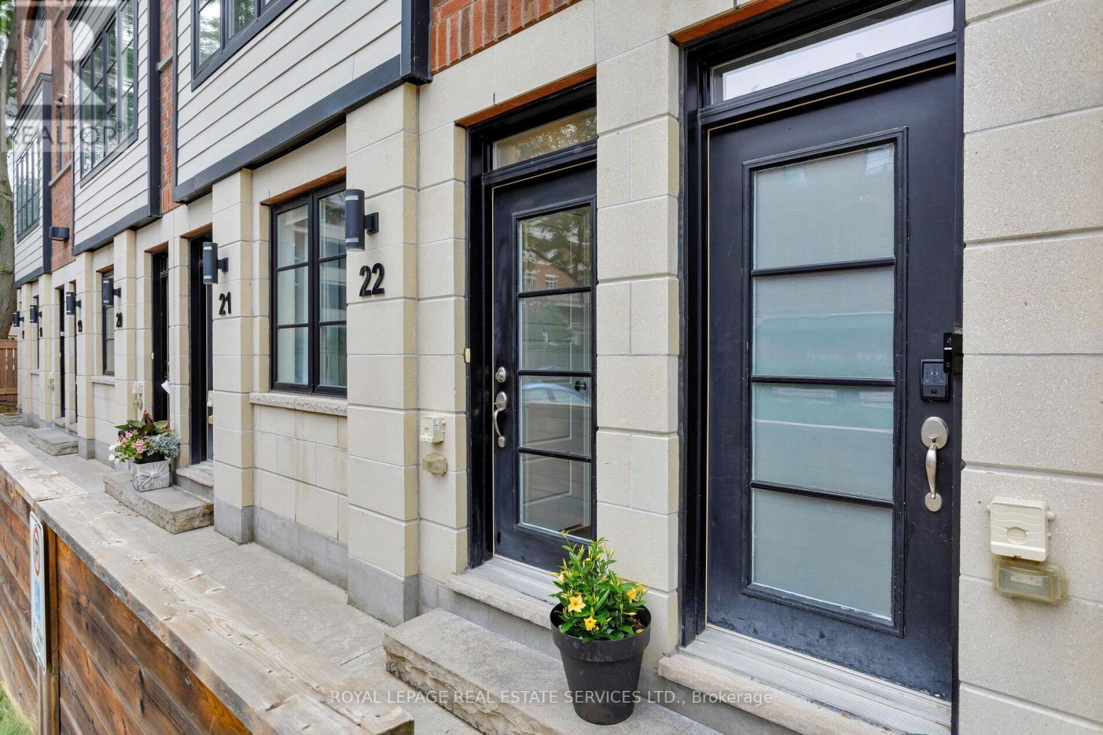 












22 - 405 PLAINS ROAD E

,
Burlington,




Ontario
L7T2C9

