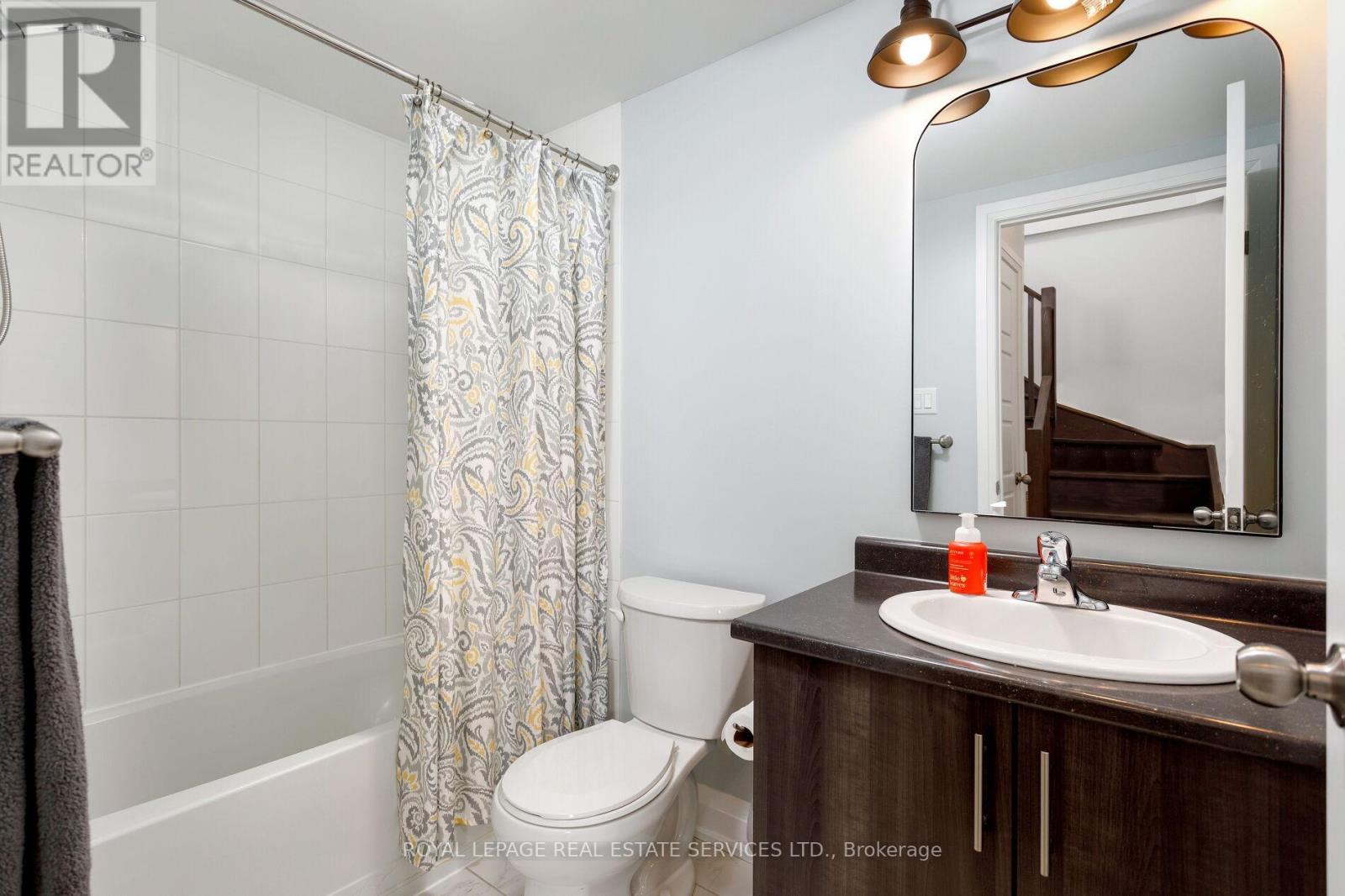 












22 - 405 PLAINS ROAD E

,
Burlington,




Ontario
L7T2C9

