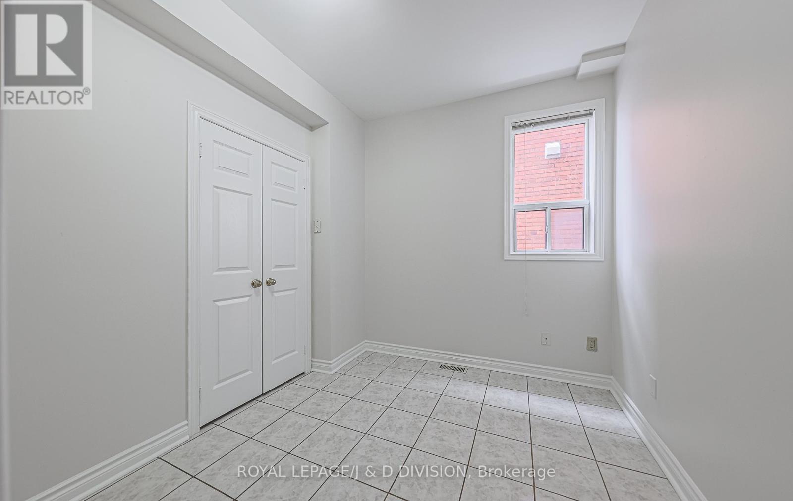 












MAIN - 484 CONCORD AVENUE

,
Toronto,




Ontario
M6H2P8

